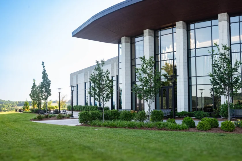 Nashville, TN Commercial Landscaping Companies